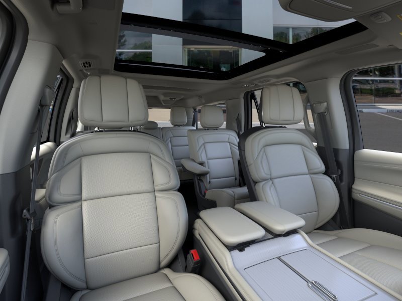 New 2026 Lincoln Navigator L Reserve image 10