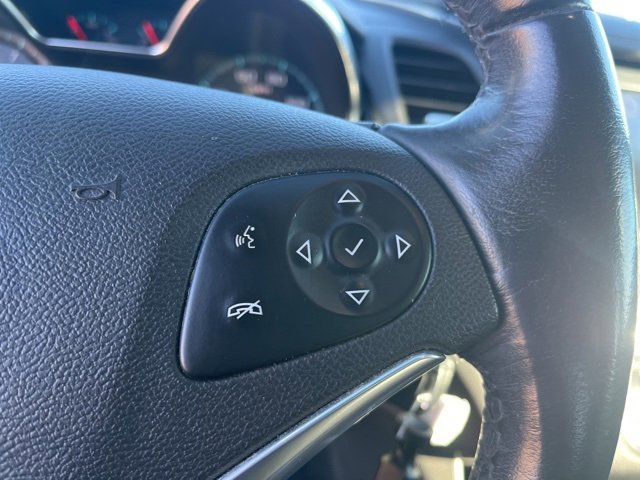 Used 2016 Chevrolet Impala LT w/ Convenience Package image 20