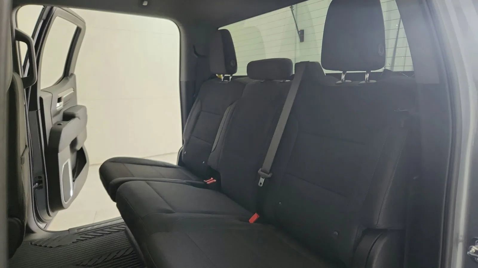 Used 2025 Chevrolet Silverado 1500 LT Trail Boss image 51