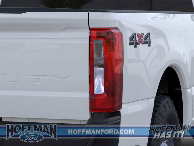 New 2023 Ford F250 XL w/ XL Off-Road Package AWD/4WD image 21