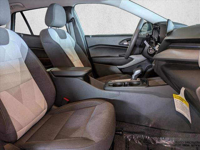 Used 2024 Chevrolet Trax LS image 20