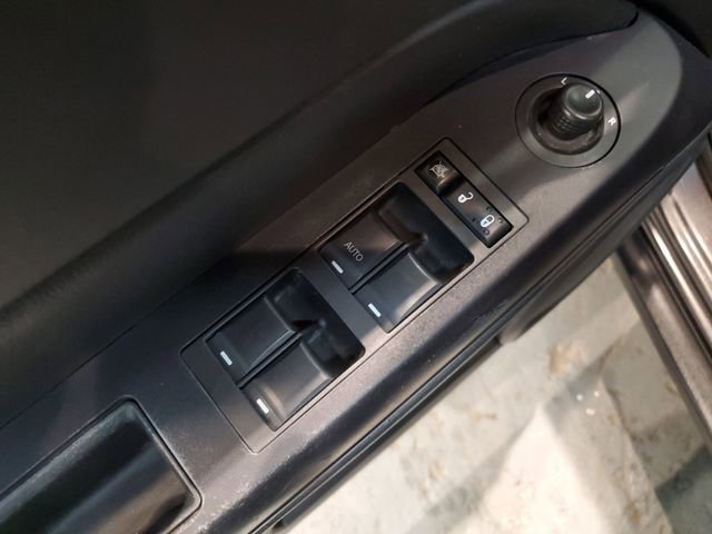 Used 2016 Jeep Patriot Sport w/ Power Value Group FWD image 12