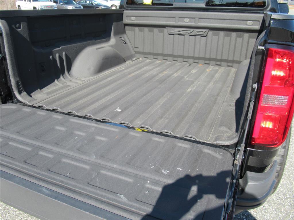 Used 2022 Chevrolet Colorado ZR2 image 8