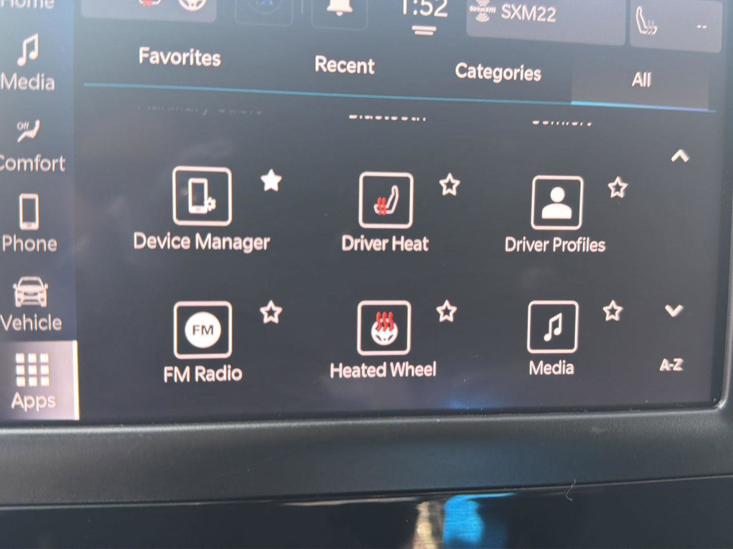 Used 2023 Chrysler Voyager LX image 18