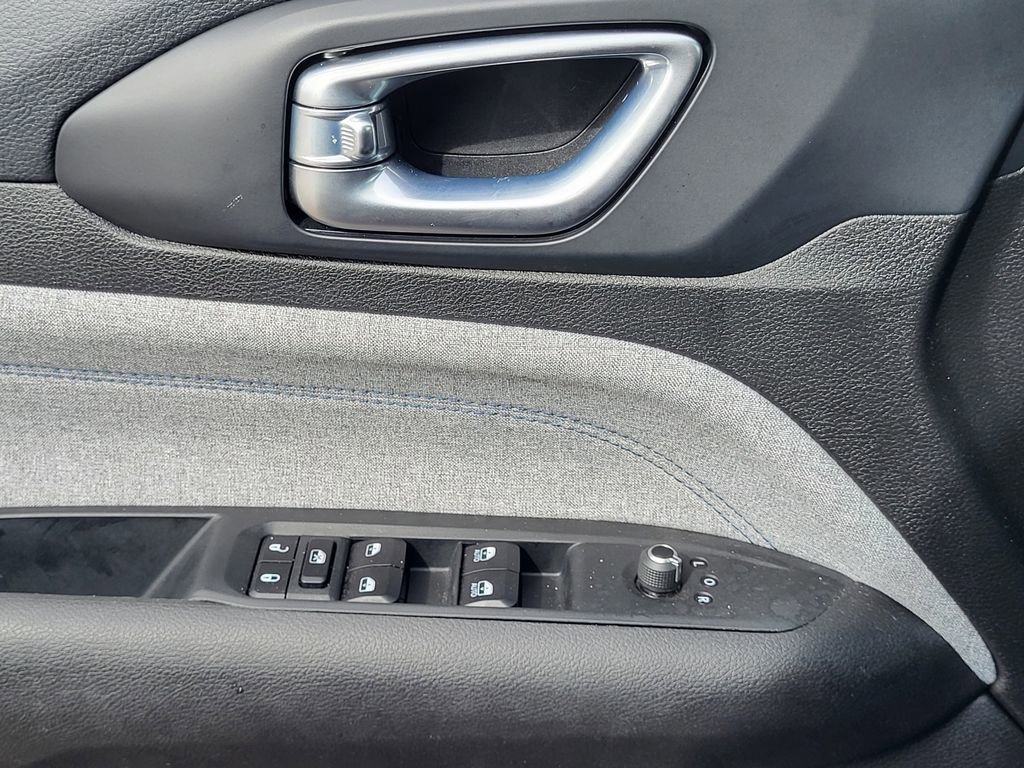 Used 2024 Jeep Compass Sport AWD/4WD image 22