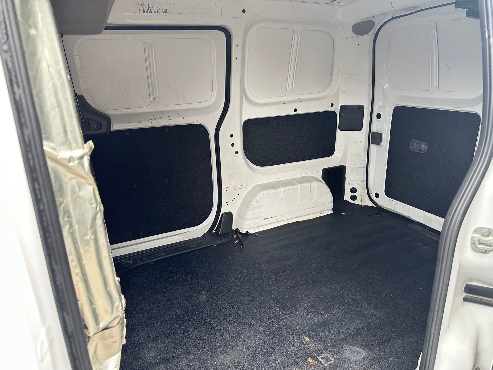 Used 2019 Nissan NV200 S w/ Cruise Control Package image 49