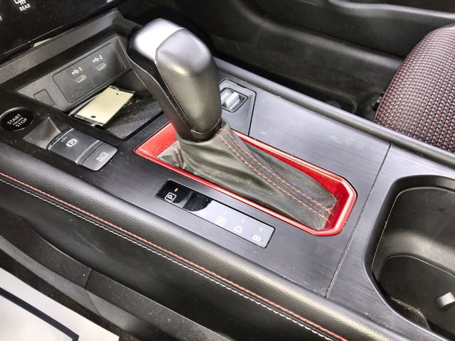 Certified 2025 Nissan Kicks SR image 19