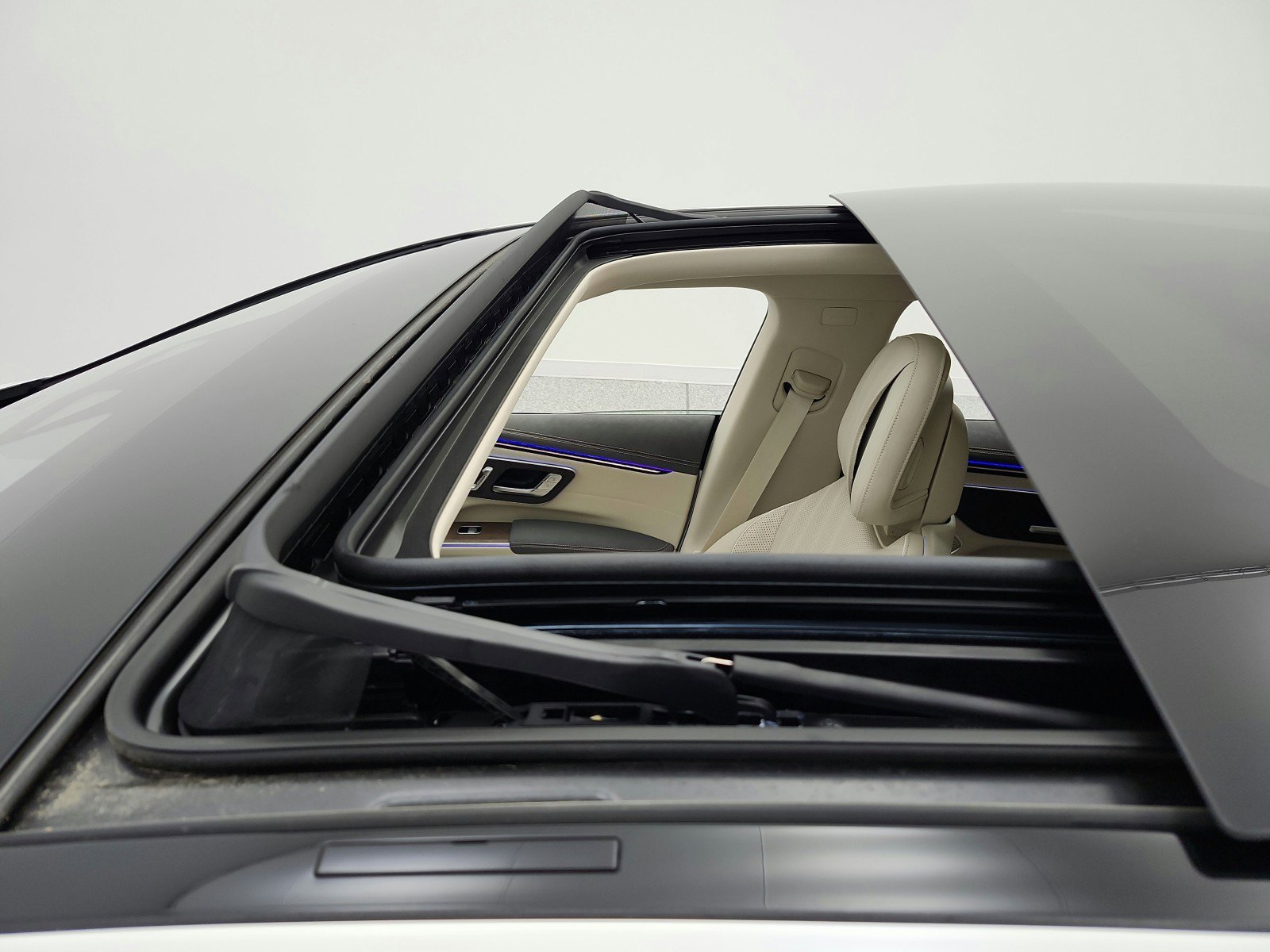 Used 2023 Mercedes-Benz EQS 450+ Sedan image 11