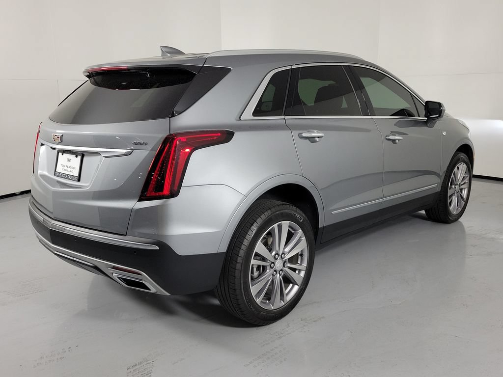 Used 2024 Cadillac XT5 Premium Luxury FWD image 3