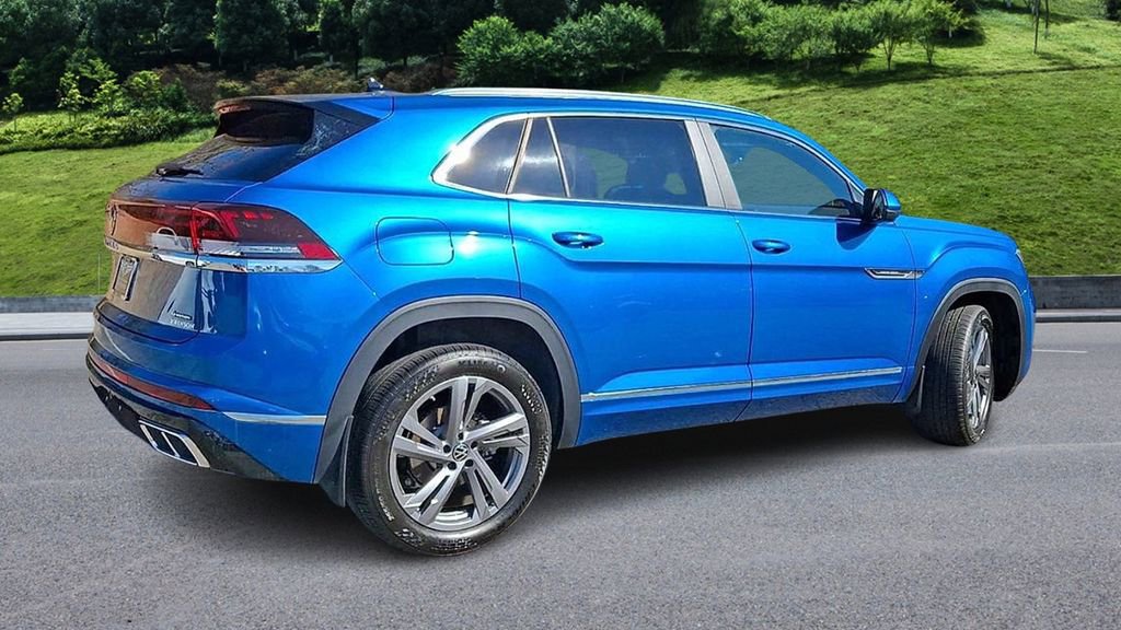 Used 2024 Volkswagen Atlas Cross Sport SEL R-Line image 8