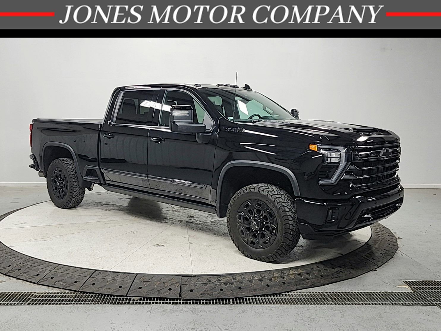 Used 2024 Chevrolet Silverado 2500 High Country w/ High Country Premium Package image 1