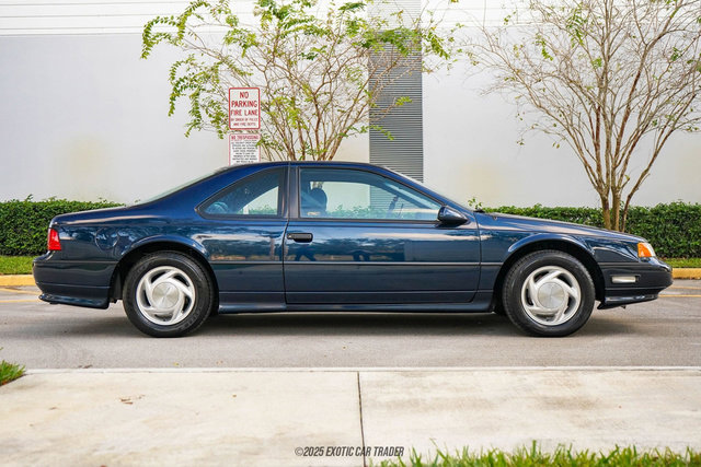 Used 1989 Ford Thunderbird Super RWD image 9