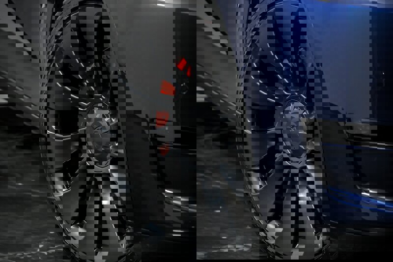 Used 2022 Tesla Model Y Performance image 3