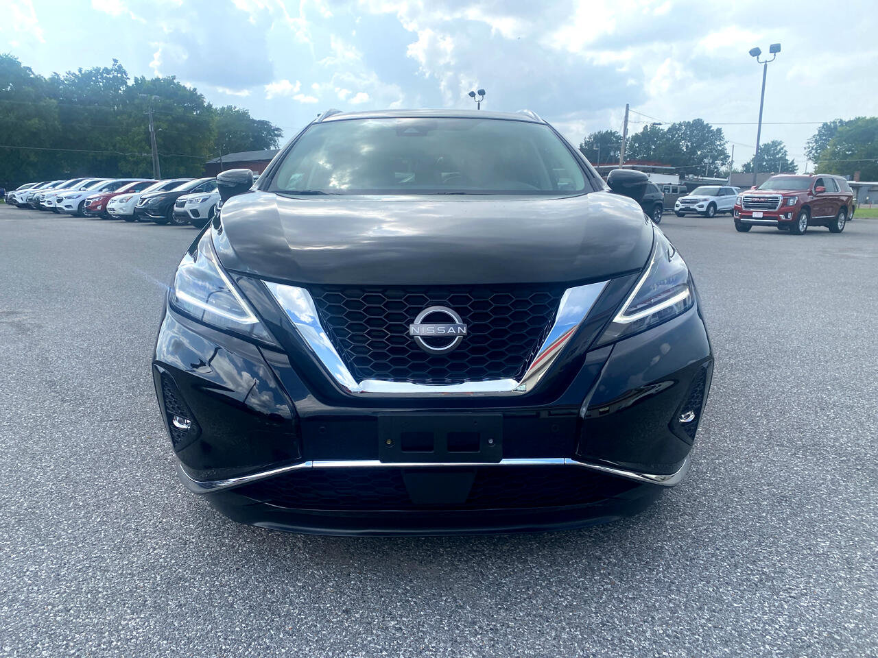 Used 2024 Nissan Murano Platinum w/ Cargo Package image 2
