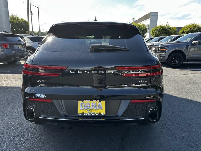 Used 2024 Genesis GV70 2.5T AWD/4WD image 6