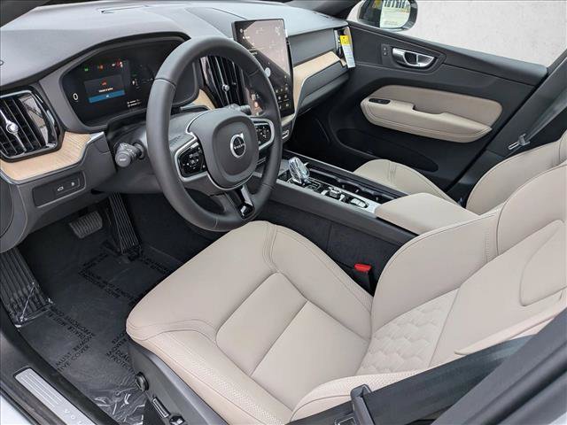 New 2026 Volvo XC60 T8 Plus w/ Climate Package AWD/4WD image 3