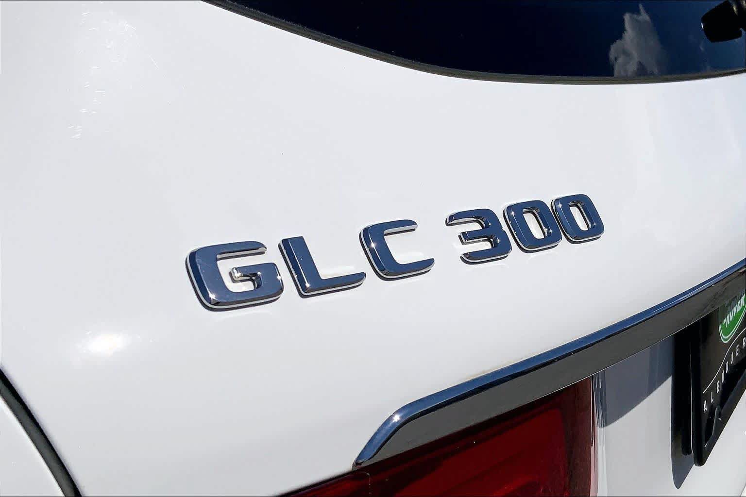 Used 2018 Mercedes-Benz GLC 300 4MATIC image 30