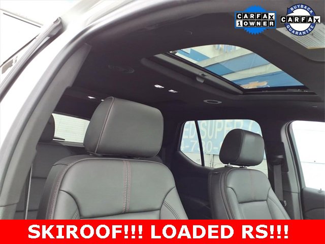 Used 2023 Chevrolet Traverse RS image 23