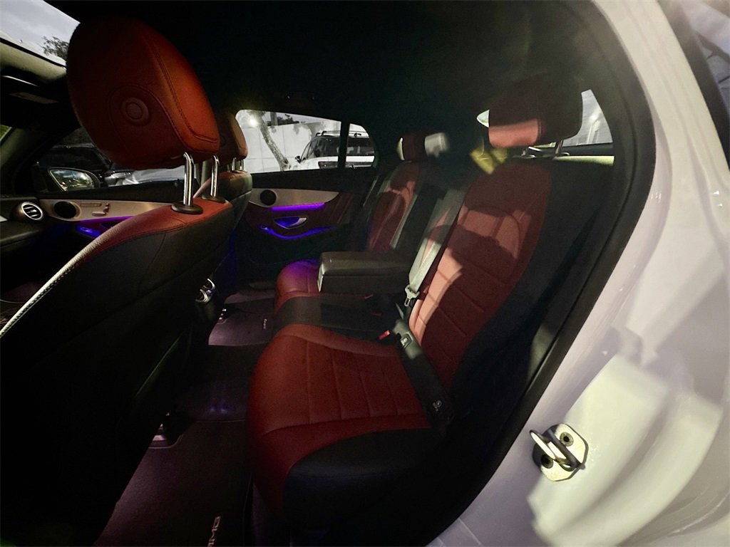 Used 2022 Mercedes-Benz GLC 300 4MATIC Coupe image 27