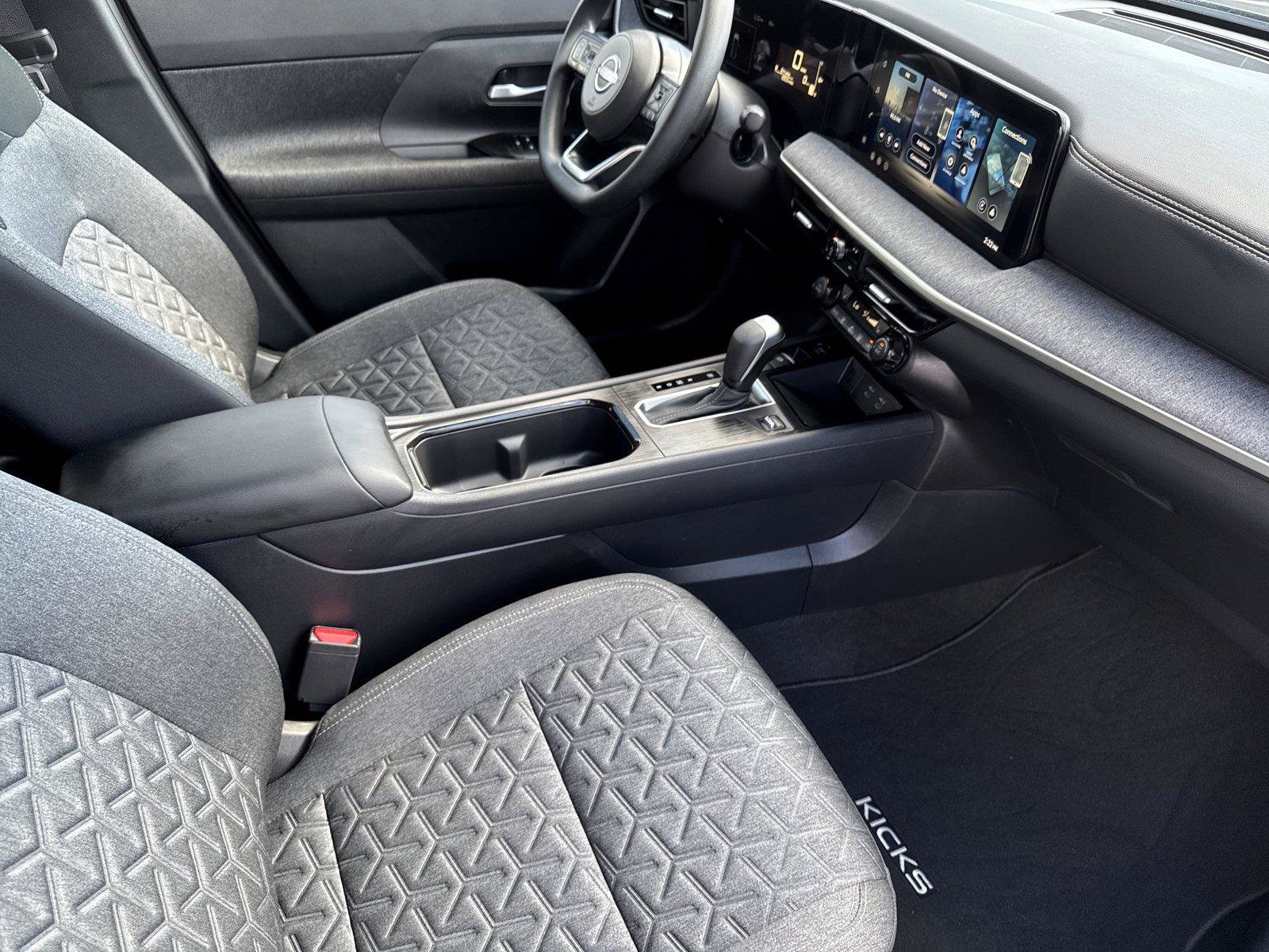 Certified 2026 Nissan Kicks SV w/ Cold Weather Package FWD image 27