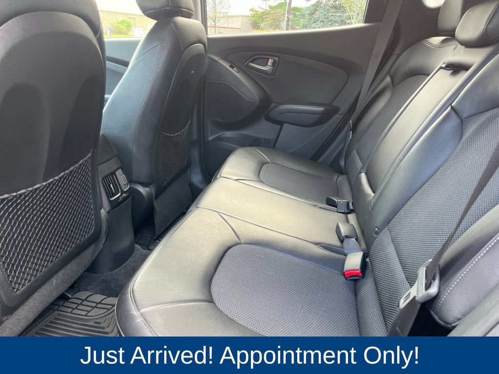 Used 2014 Hyundai Tucson SE AWD/4WD image 11