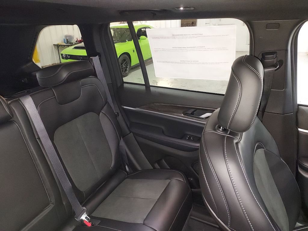 New 2026 Jeep Grand Cherokee Altitude AWD/4WD image 14