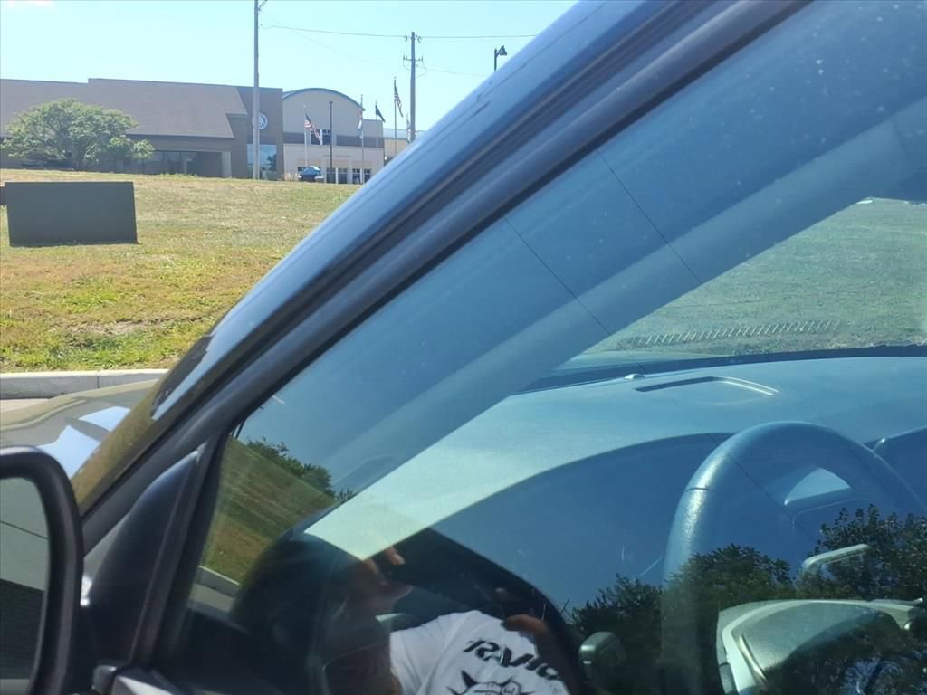 Used 2023 Ford Explorer XLT w/ Equipment Group 202A image 22