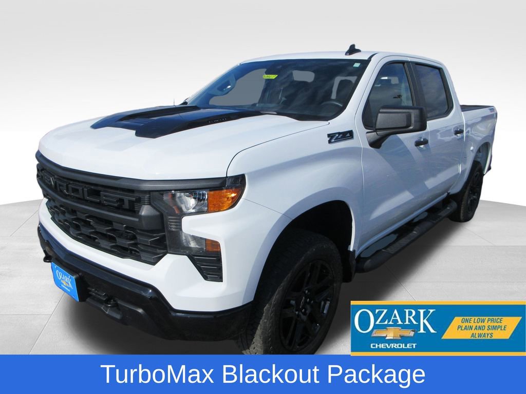 New 2026 Chevrolet Silverado 1500 Custom Trail Boss w/ Turbomax Blackout Package