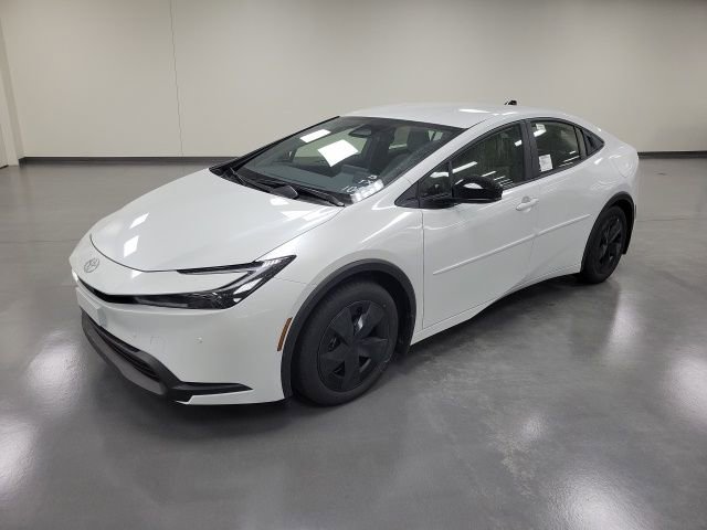 New 2026 Toyota Prius LE FWD image 2