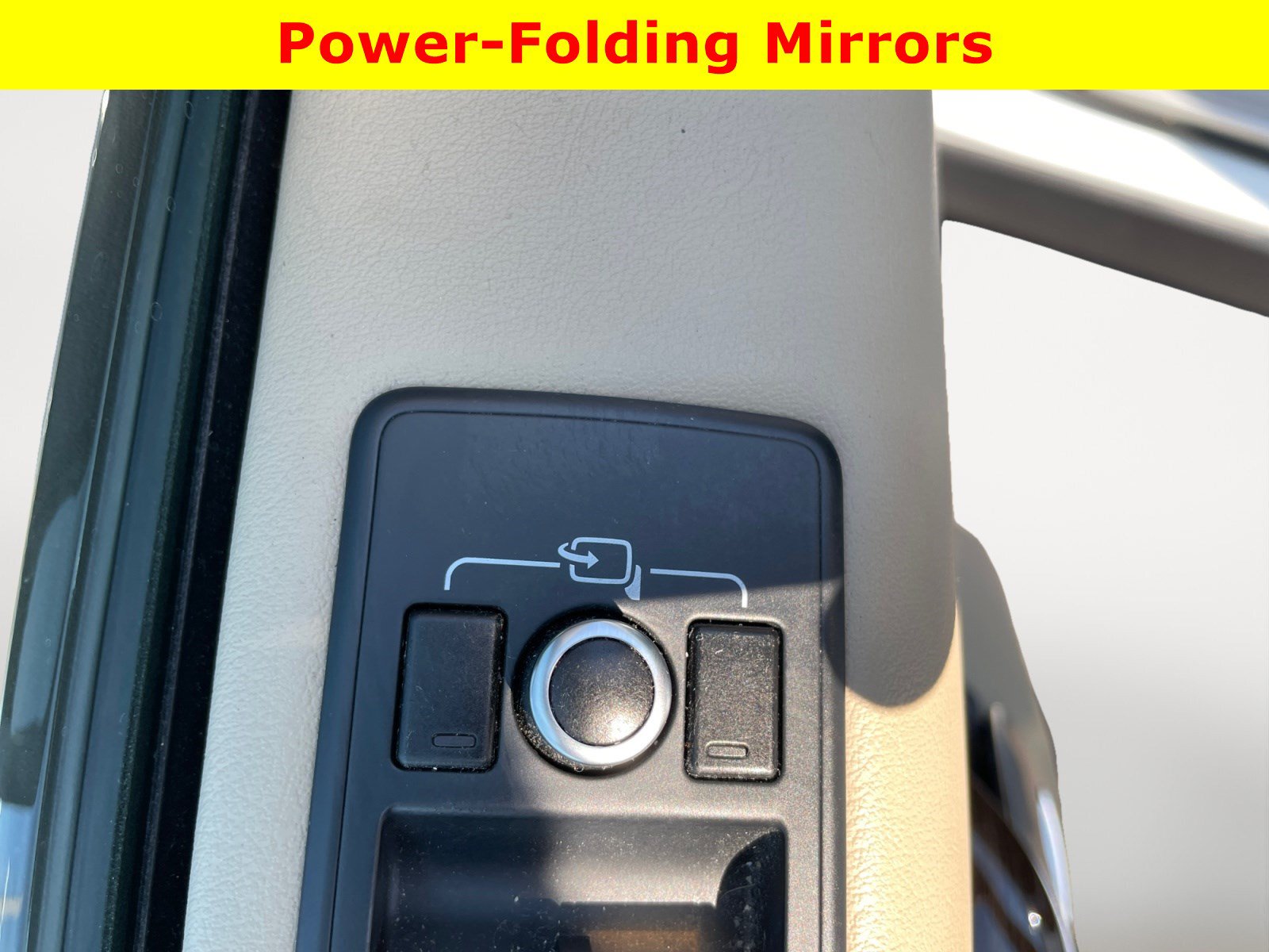 Used 2015 Land Rover Range Rover Sport HSE AWD/4WD image 24