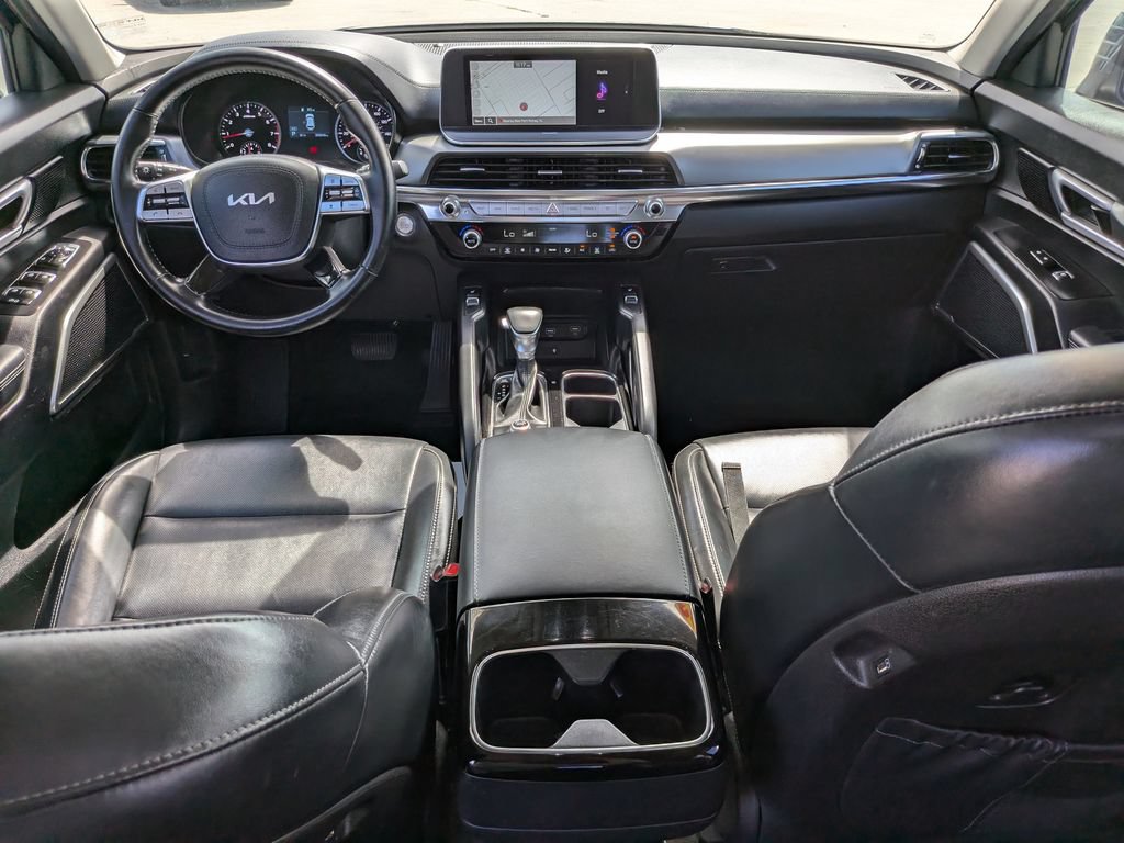 Certified 2022 Kia Telluride S FWD image 13