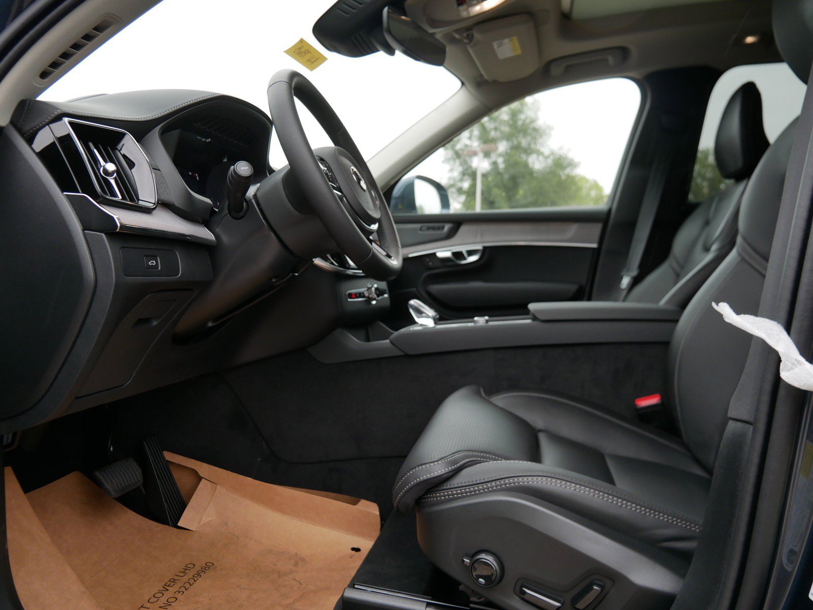 New 2027 Volvo XC90 B6 Ultra AWD/4WD image 5