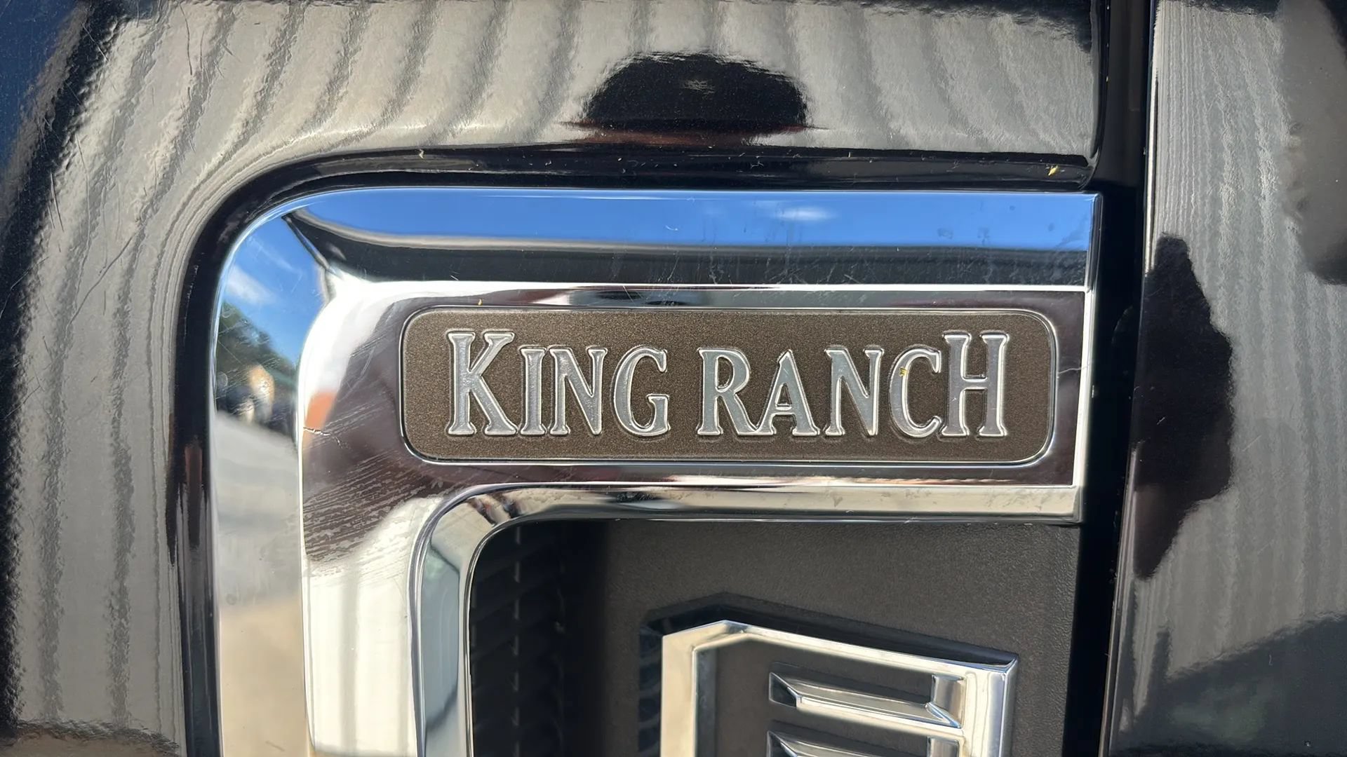 Used 2020 Ford F250 King Ranch w/ King Ranch Ultimate Package AWD/4WD image 7
