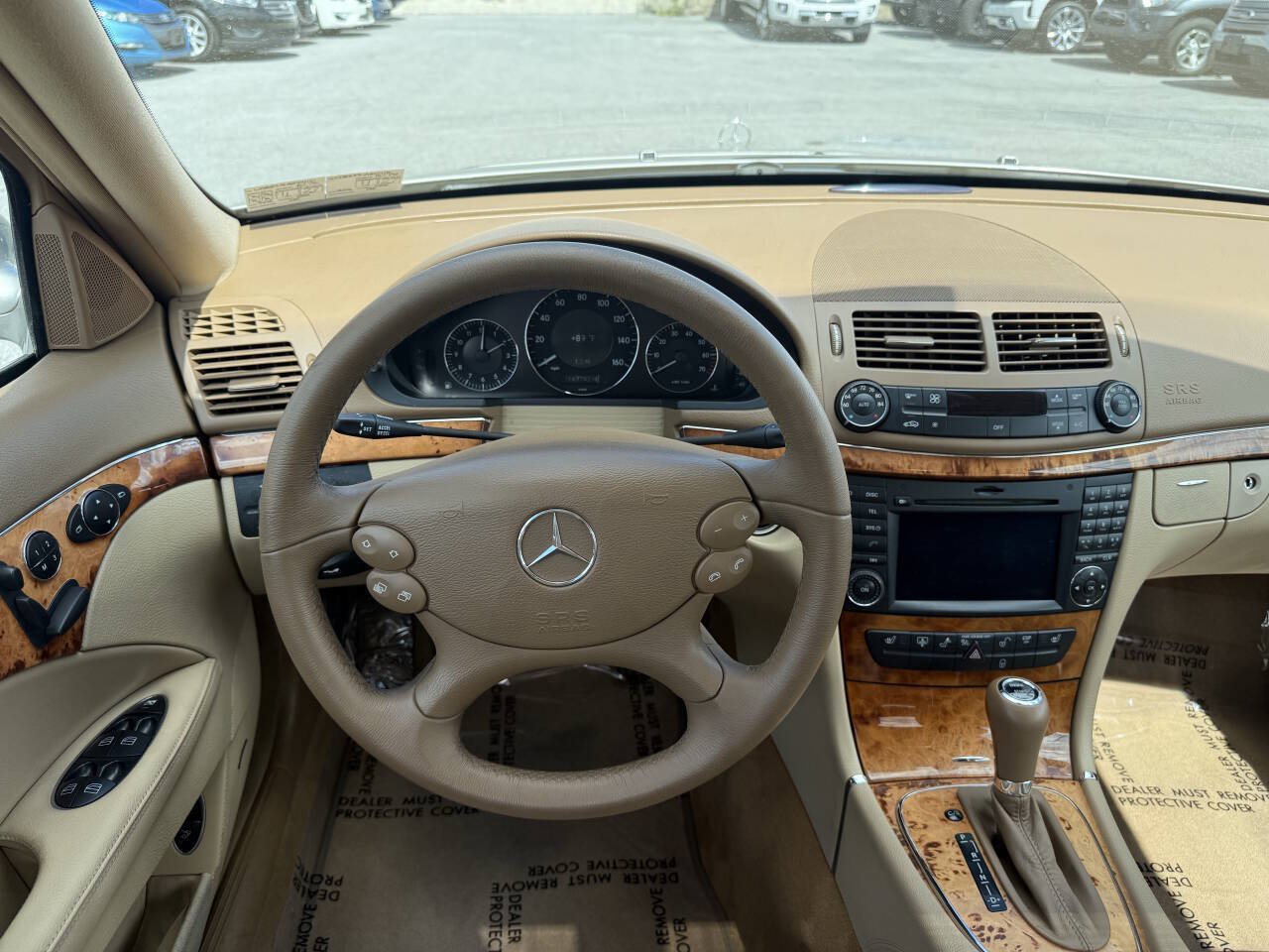 Used 2009 Mercedes-Benz E 350 4MATIC Sedan image 11