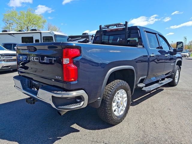 Used 2022 Chevrolet Silverado 2500 LTZ w/ LTZ Plus Package AWD/4WD image 9