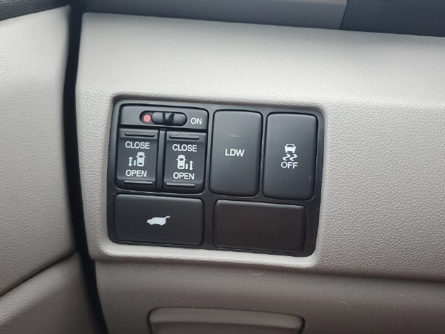 Used 2016 Honda Odyssey EX-L image 22