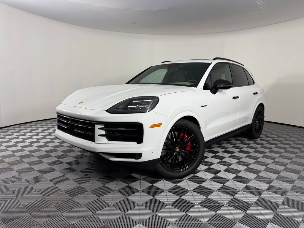 New 2026 Porsche Cayenne S AWD/4WD image 1