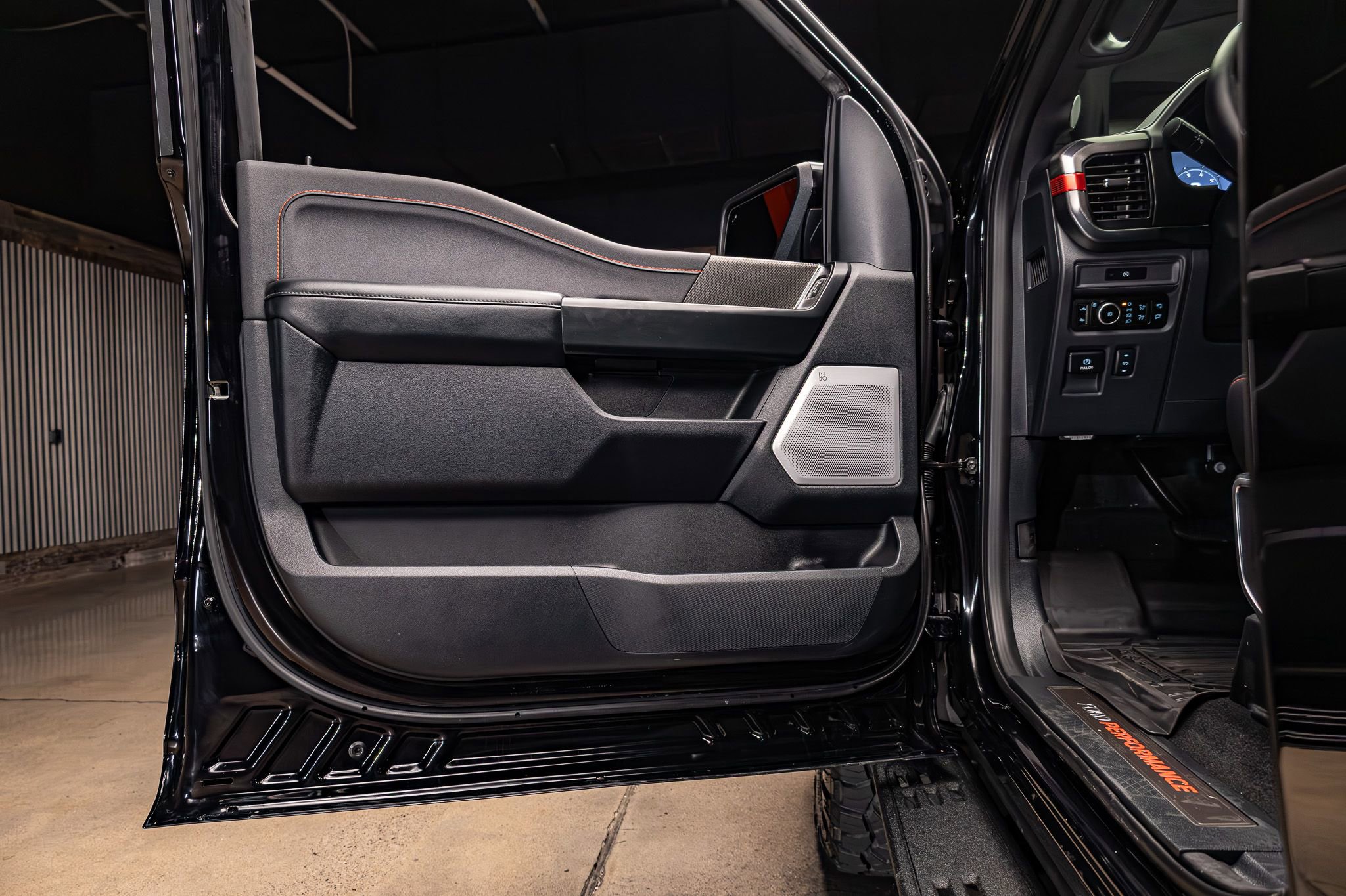 Used 2025 Ford F150 Raptor image 30