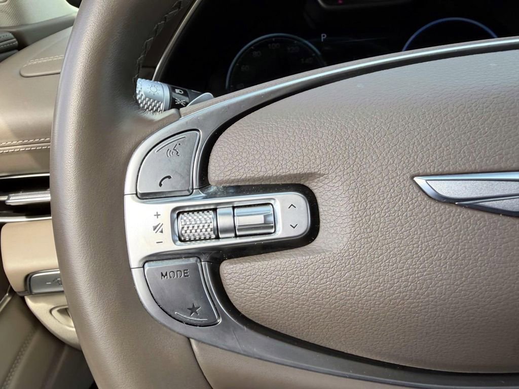 Certified 2023 Genesis GV80 2.5T w/ Prestige 20" Package image 23