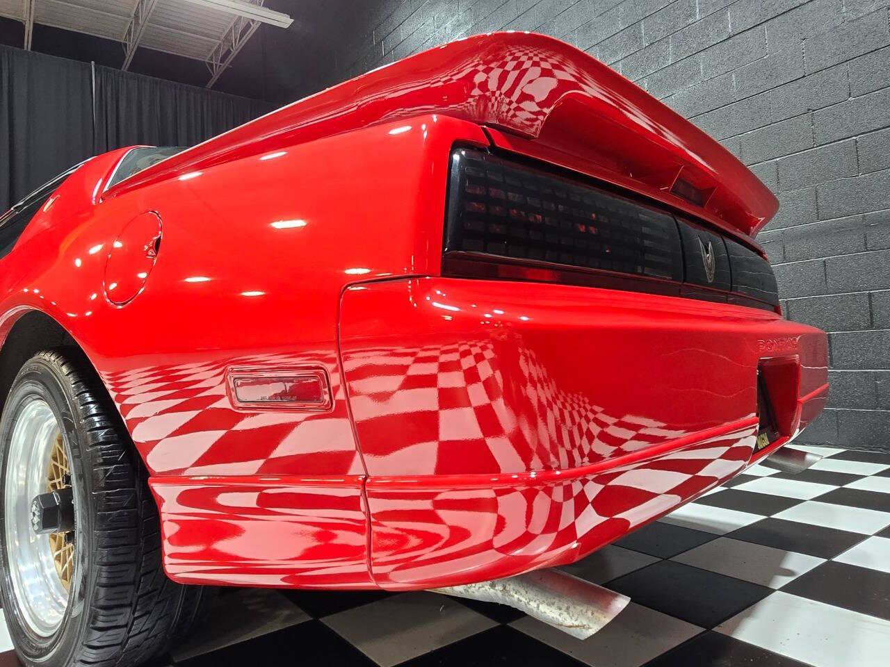 Used 1987 Pontiac Firebird Trans Am image 31