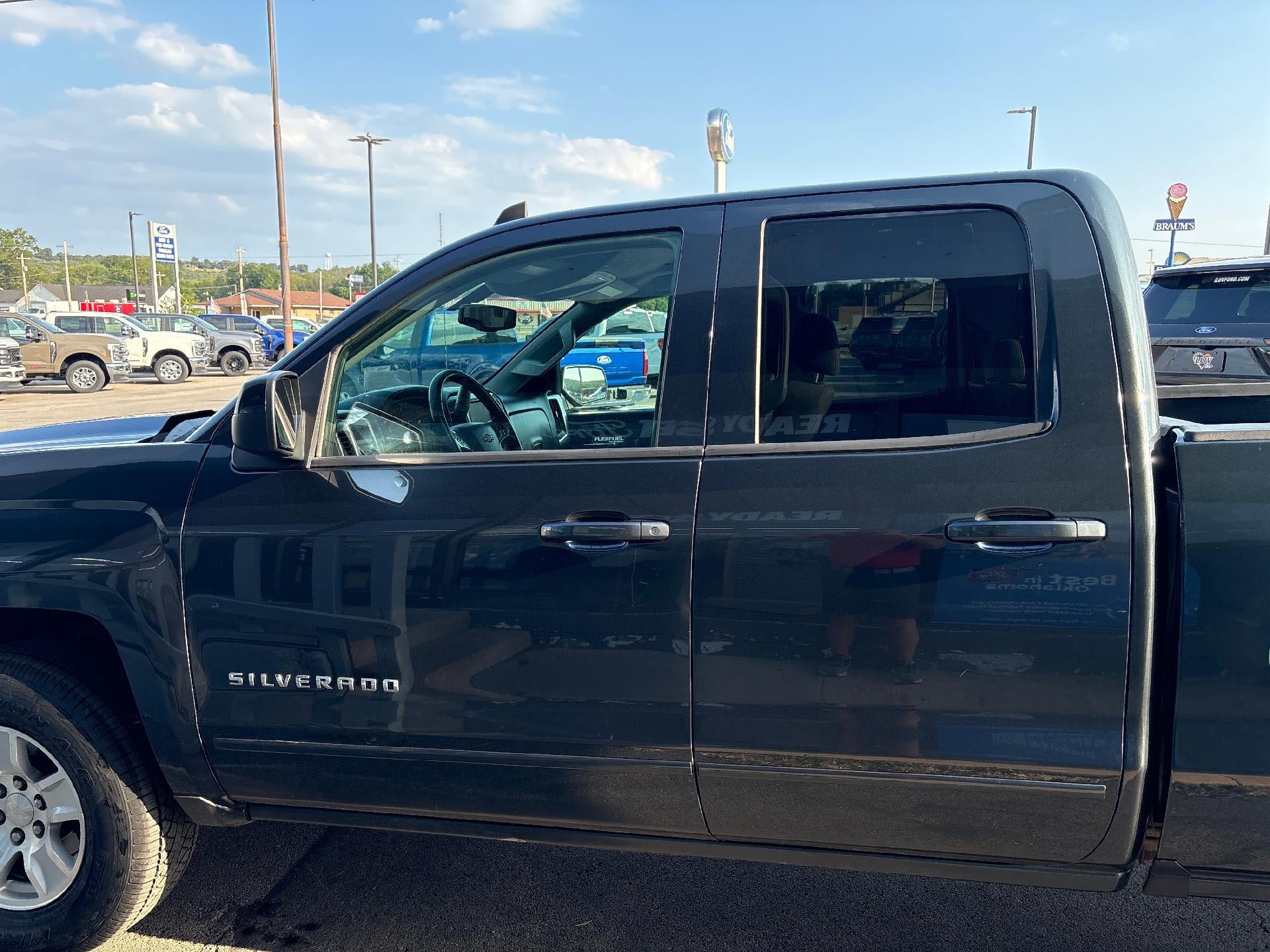 Used 2018 Chevrolet Silverado 1500 LT w/ All Star Edition AWD/4WD image 6