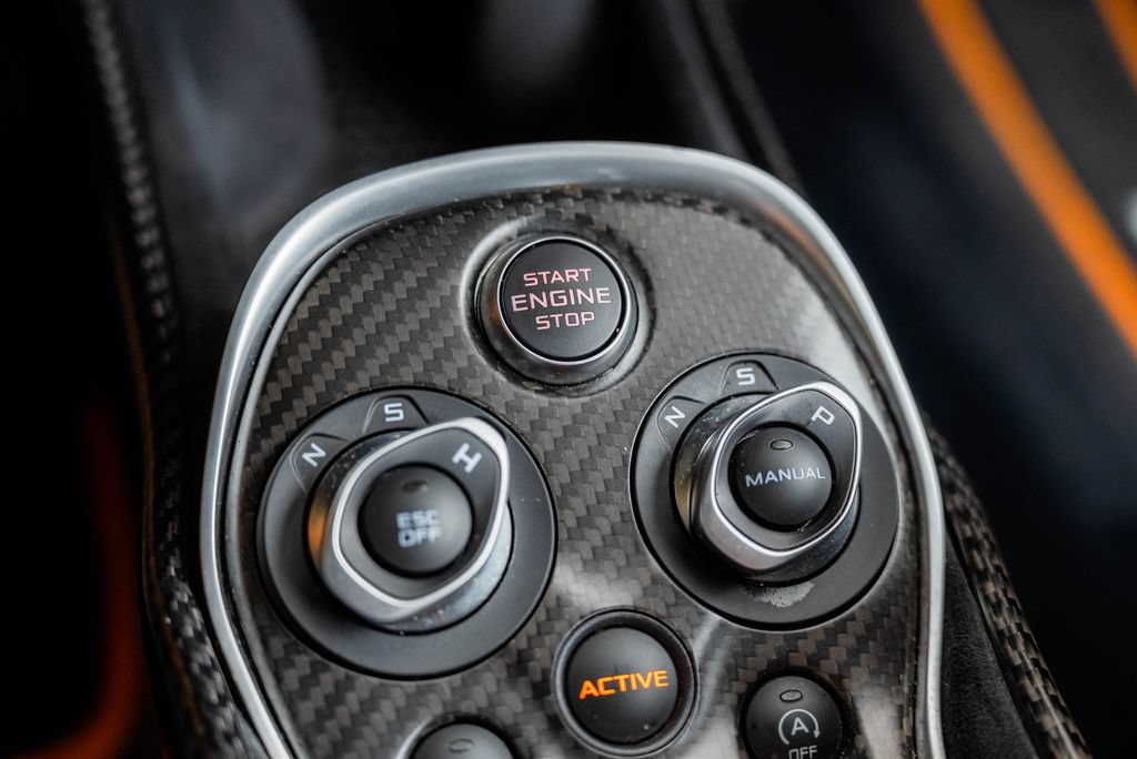 Used 2019 McLaren 600LT RWD image 74