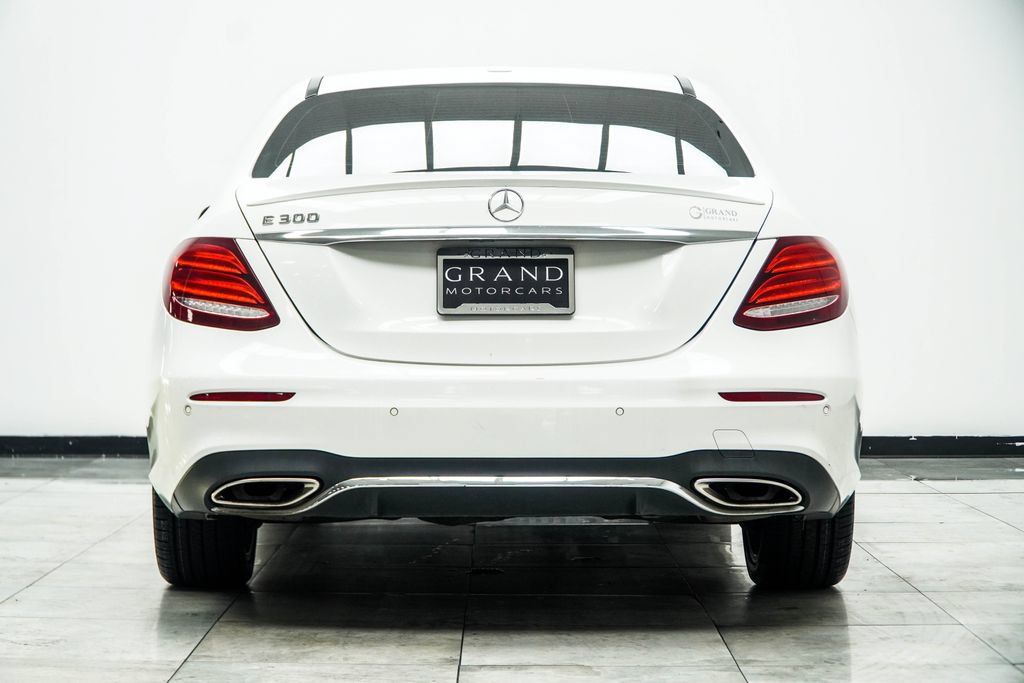 Used 2019 Mercedes-Benz E 300 image 12
