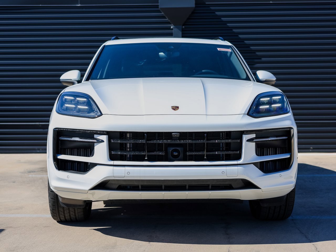 Certified 2025 Porsche Cayenne image 10