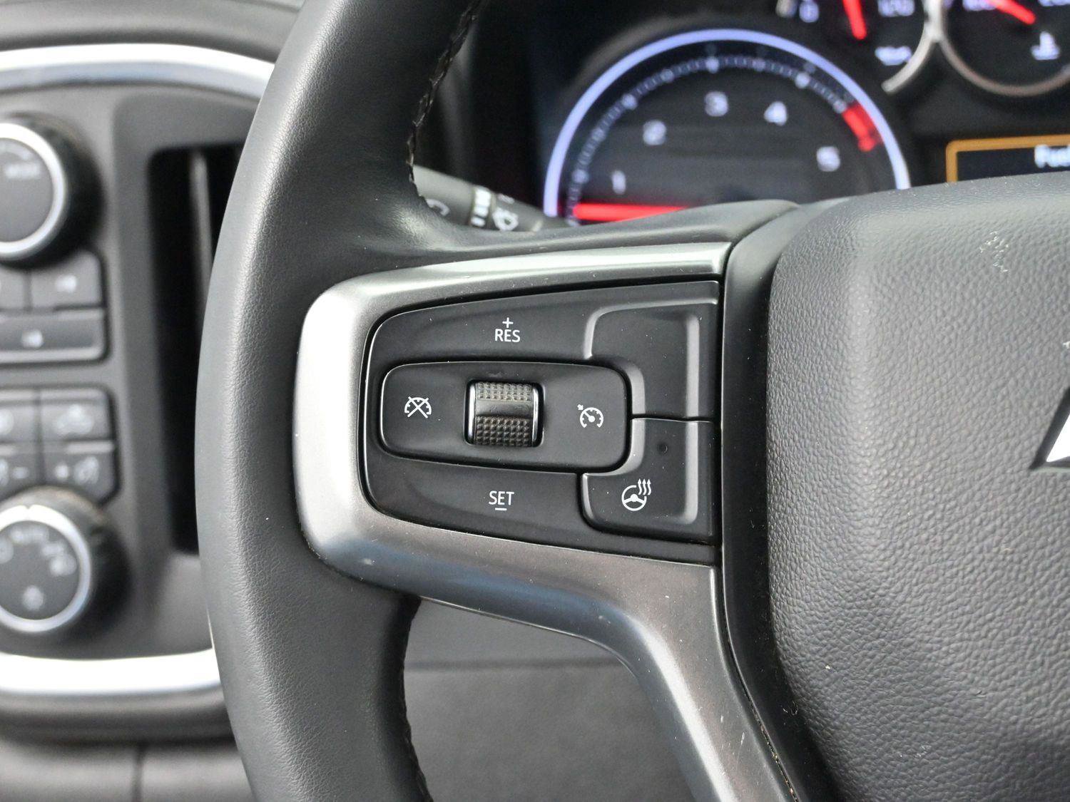 Used 2023 Chevrolet Silverado 2500 LT w/ Convenience Package image 17