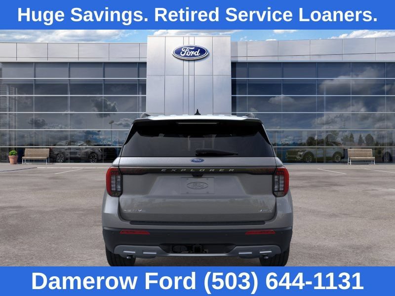 Used 2026 Ford Explorer Active w/ Active Comfort Package AWD/4WD image 5