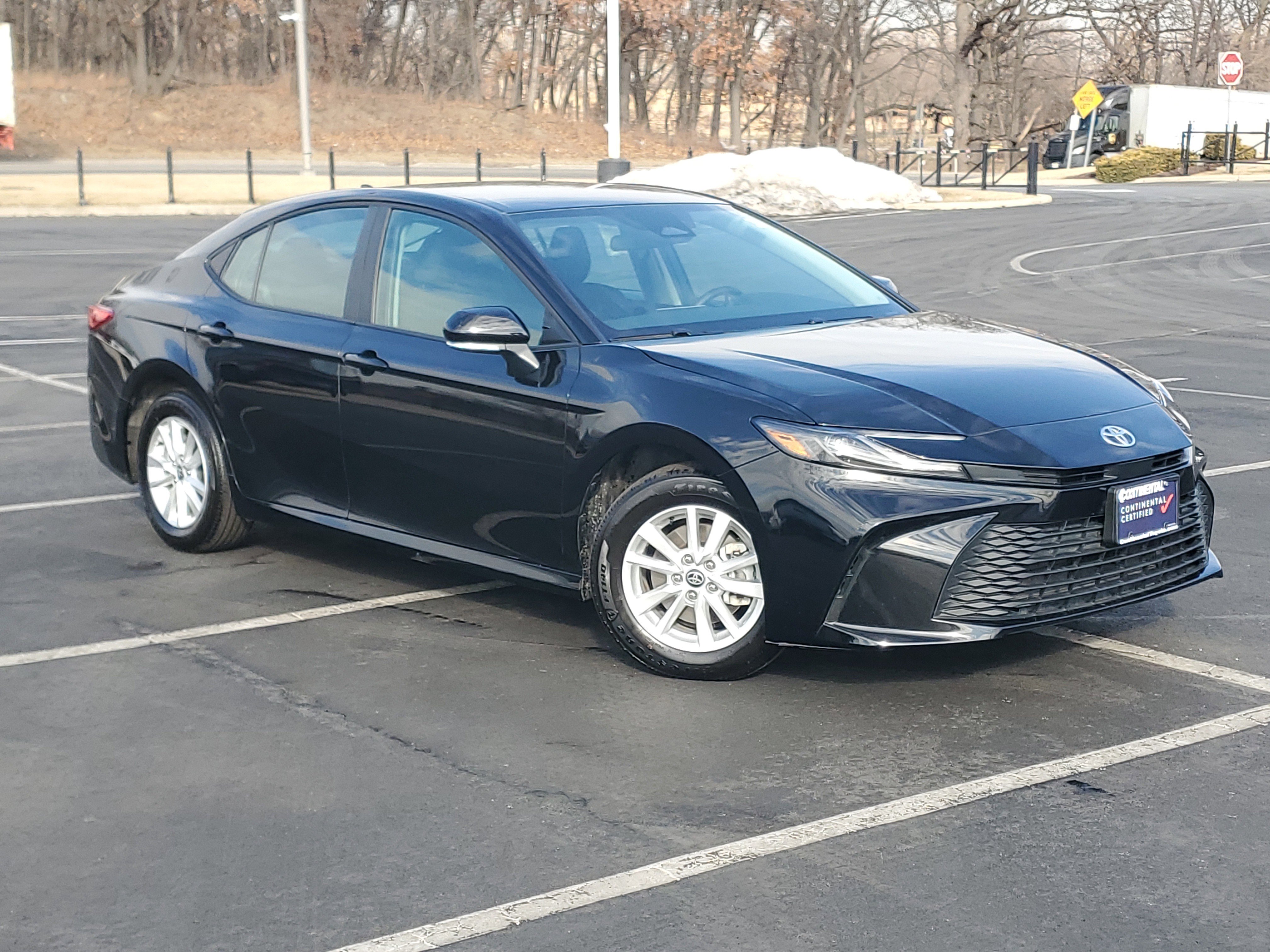 Used 2026 Toyota Camry LE image 33