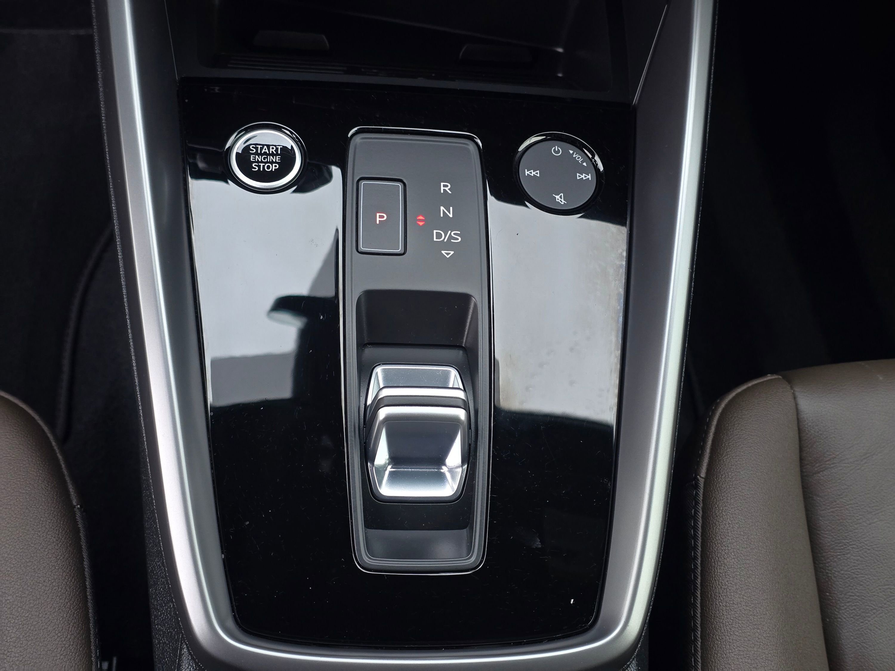 Used 2023 Audi A3 2.0T Premium Plus w/ Premium Plus Package image 16