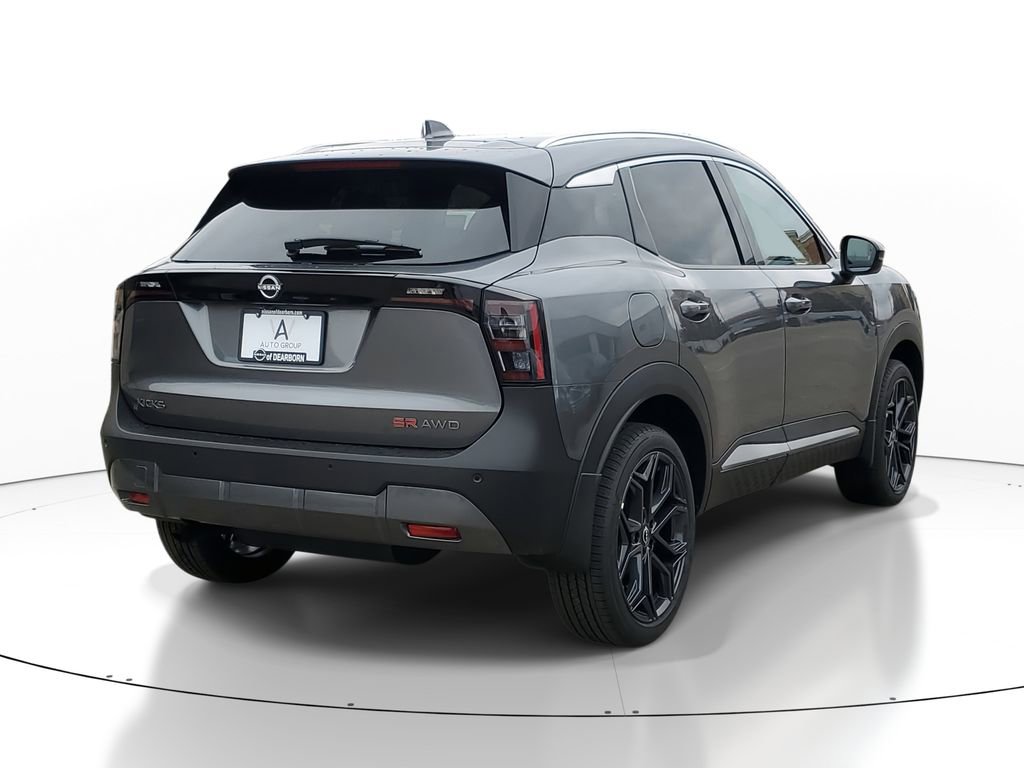 New 2025 Nissan Kicks SR image 4
