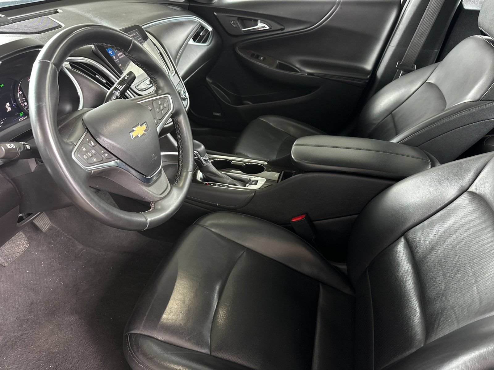 Used 2024 Chevrolet Malibu LT FWD image 9